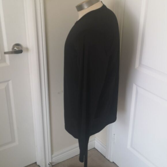 UnderāArmourĀ MenāBlackāXLāLongāSleeveāT-shirt - Picture 3 of 16